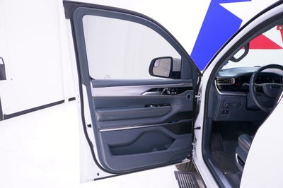 2022 Jeep Grand Wagoneer Series III