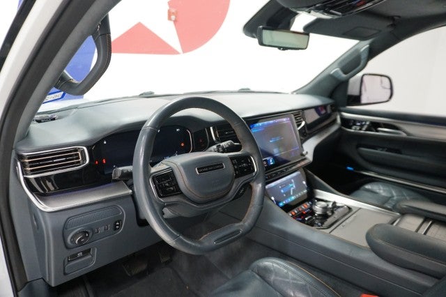 2022 Jeep Grand Wagoneer Series III