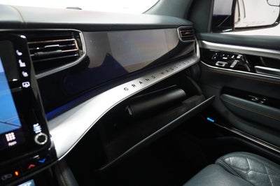 2022 Jeep Grand Wagoneer Series III