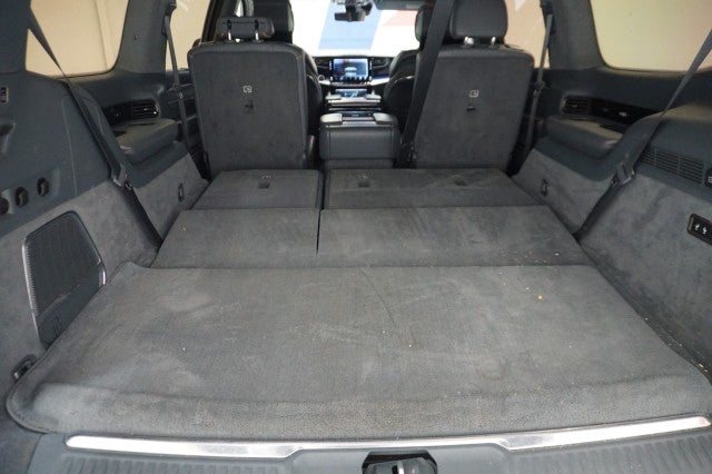 2022 Jeep Grand Wagoneer Series III