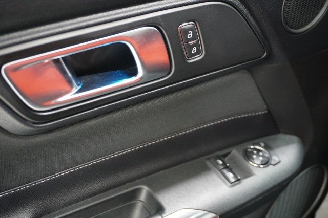 2022 Ford Mustang Mach 1
