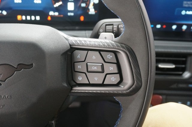 2025 Ford Mustang Dark Horse