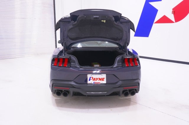 2025 Ford Mustang Dark Horse