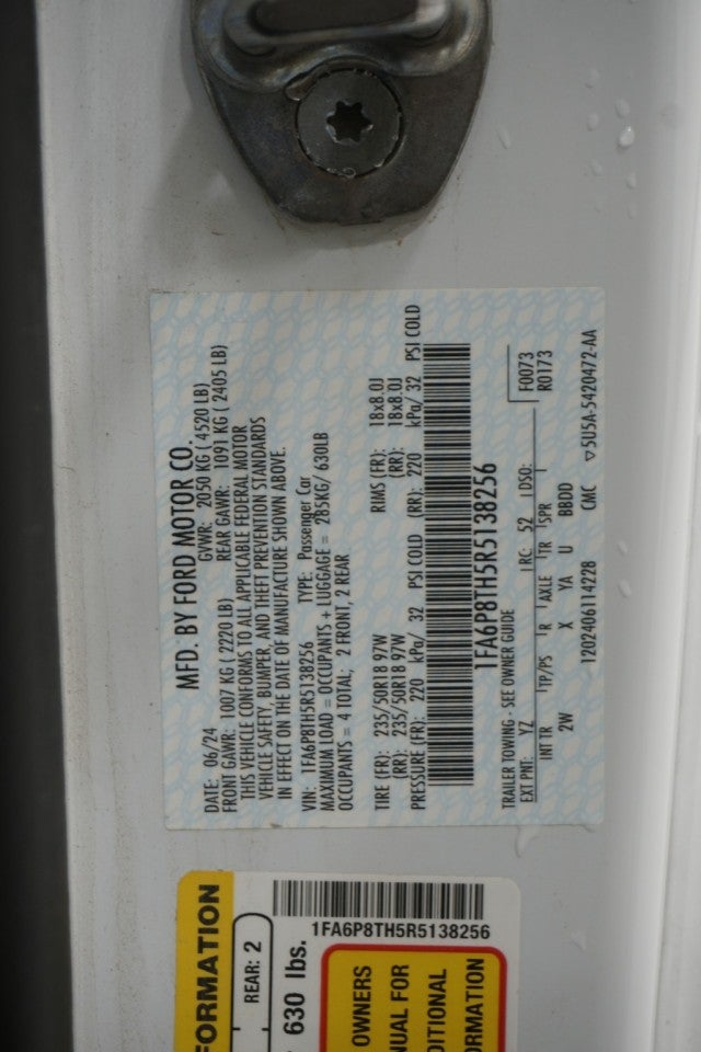 2024 Ford Mustang EcoBoost