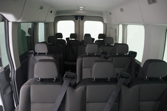 2026 Ford Transit Passenger Wagon XL