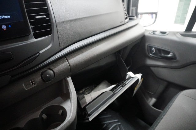 2026 Ford Transit Passenger Wagon XL