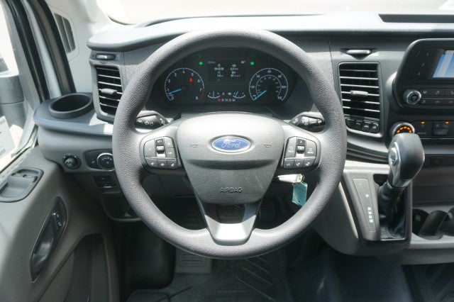 2025 Ford Transit Passenger Wagon XL