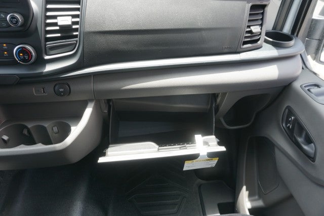 2025 Ford Transit Passenger Wagon XL