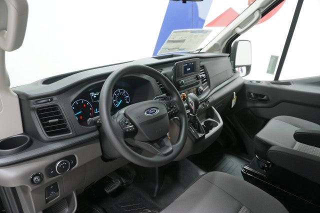 2025 Ford Transit Passenger Wagon XL