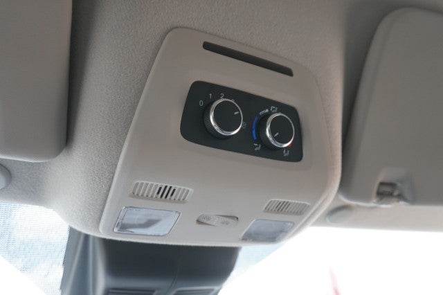 2025 Ford Transit Passenger Wagon XL