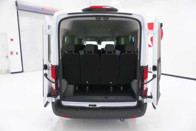 2026 Ford Transit Passenger Wagon XL
