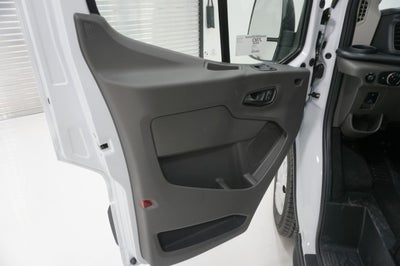 2026 Ford Transit Passenger Wagon XL