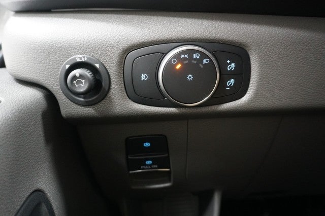 2026 Ford Transit Passenger Wagon XL