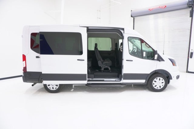2026 Ford Transit Passenger Wagon XL