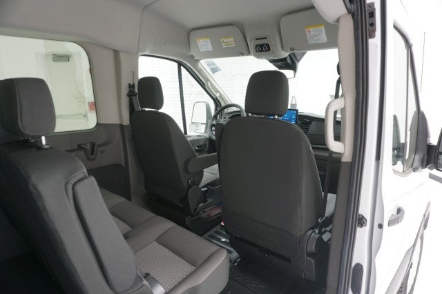 2026 Ford Transit Passenger Wagon XL