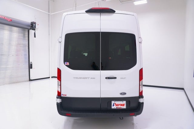 2025 Ford Transit Passenger Wagon XLT