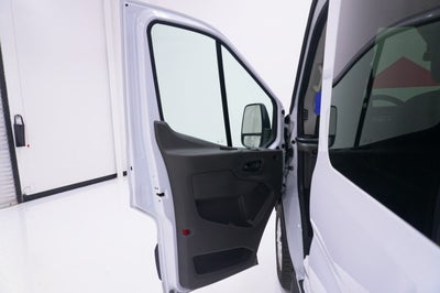 2025 Ford Transit Passenger Wagon XLT