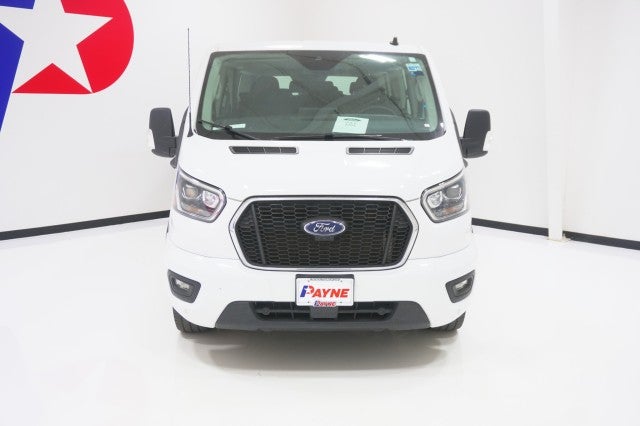 2023 Ford Transit Passenger Wagon XLT