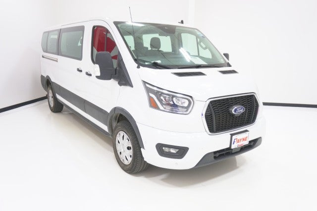 2023 Ford Transit Passenger Wagon XLT