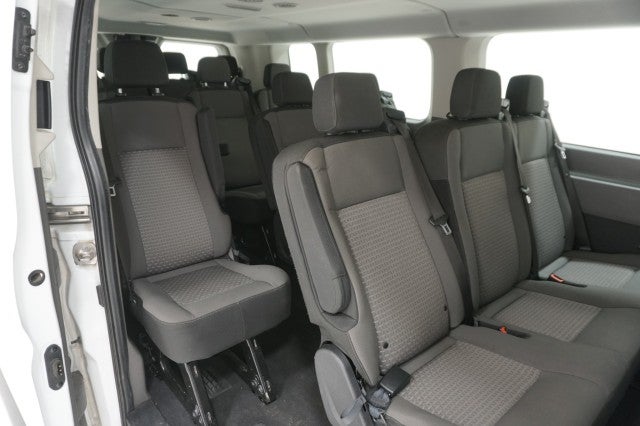 2023 Ford Transit Passenger Wagon XLT