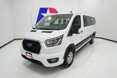 2023 Ford Transit Passenger Wagon XLT