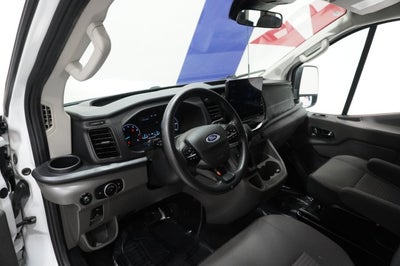2023 Ford Transit Passenger Wagon XLT