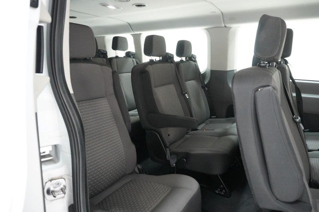 2023 Ford Transit Passenger Wagon XLT