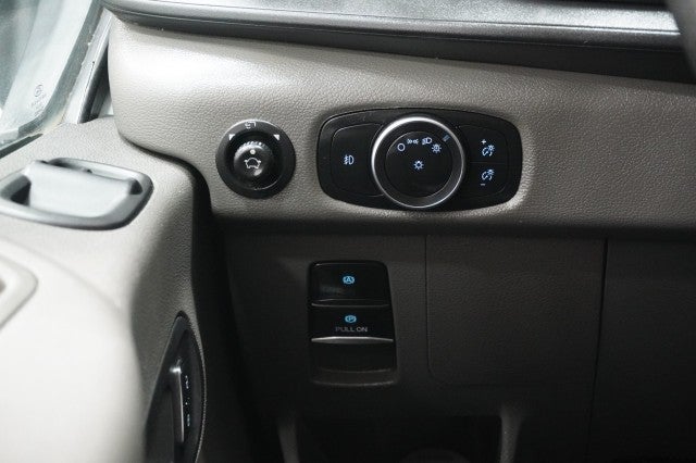 2023 Ford Transit Passenger Wagon XLT