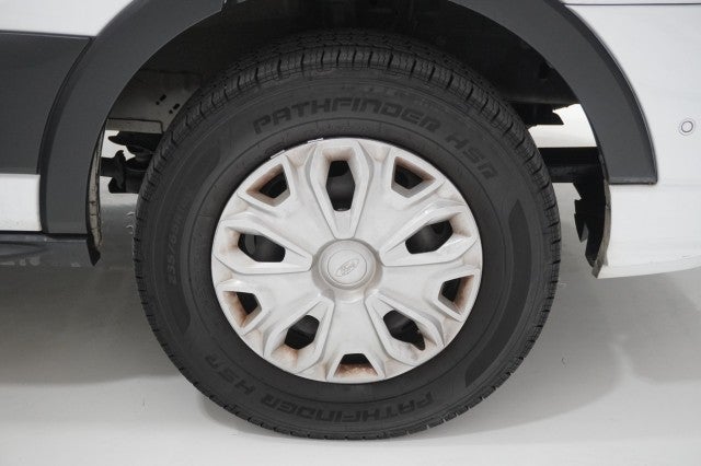 2023 Ford Transit Passenger Wagon XLT