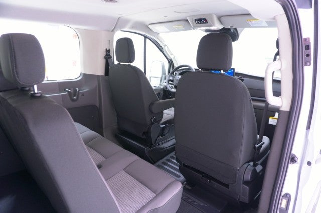 2026 Ford Transit Passenger Wagon XL