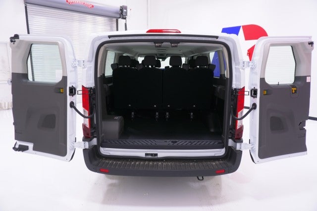 2026 Ford Transit Passenger Wagon XL