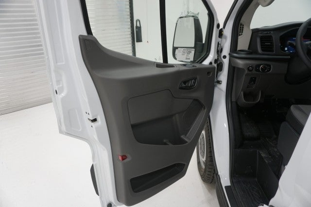 2026 Ford Transit Passenger Wagon XL