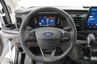 2026 Ford Transit Passenger Wagon XL