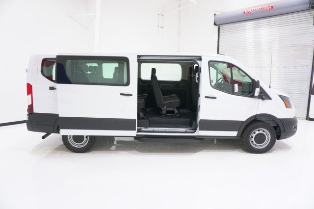 2026 Ford Transit Passenger Wagon XL