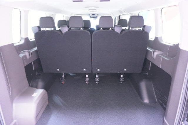 2026 Ford Transit Passenger Wagon XL