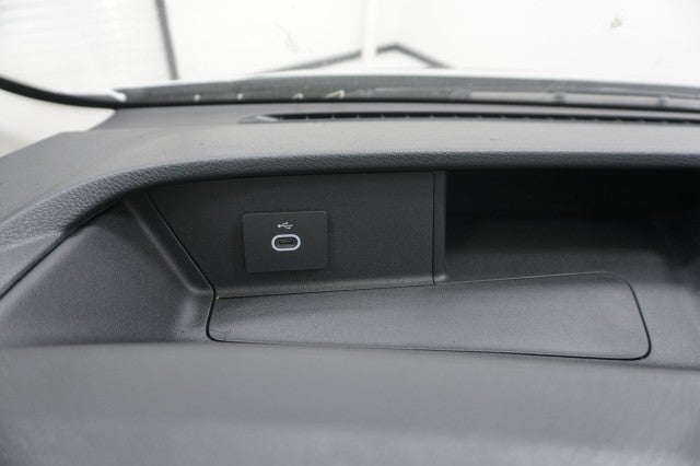 2026 Ford Transit Passenger Wagon XL