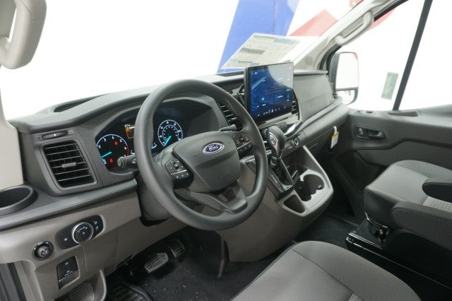 2025 Ford Transit Passenger Wagon XL