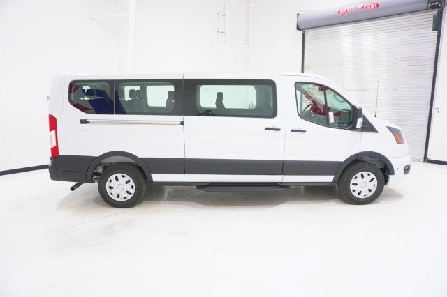2025 Ford Transit Passenger Wagon XL