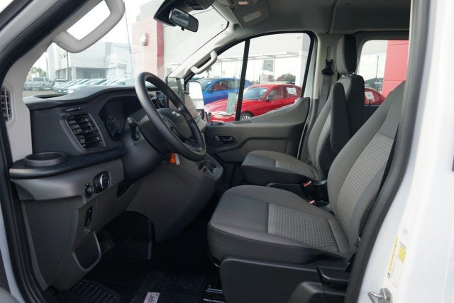 2025 Ford Transit Passenger Wagon XL