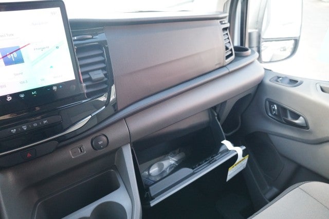 2025 Ford Transit Passenger Wagon XL