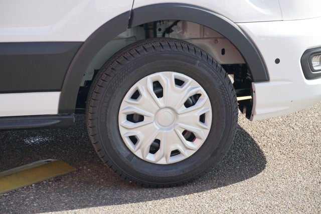 2025 Ford Transit Passenger Wagon XL