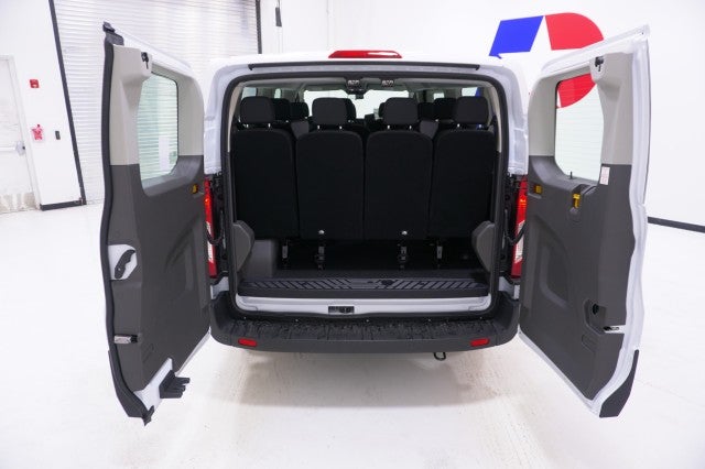 2025 Ford Transit Passenger Wagon XL