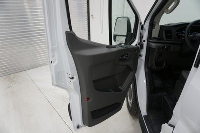 2025 Ford Transit Passenger Wagon XL