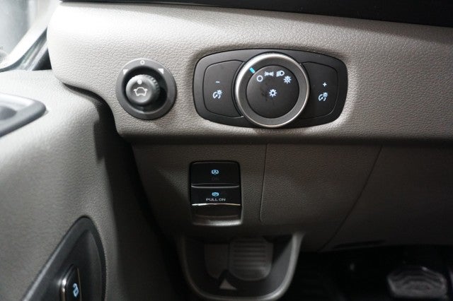 2025 Ford Transit Passenger Wagon XL