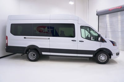 2026 Ford Transit Passenger Wagon XL