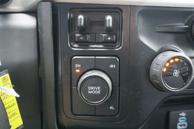 2024 Ford Super Duty F-450 DRW XL