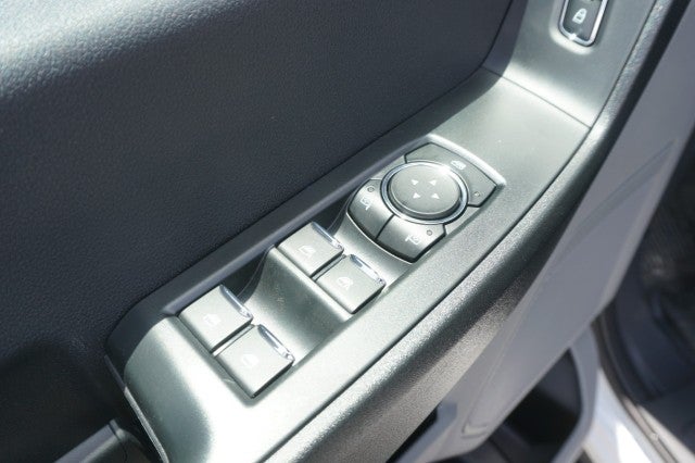 2025 Ford Super Duty F-550 DRW XL