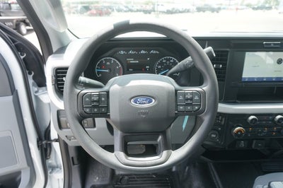 2025 Ford Super Duty F-550 DRW XL