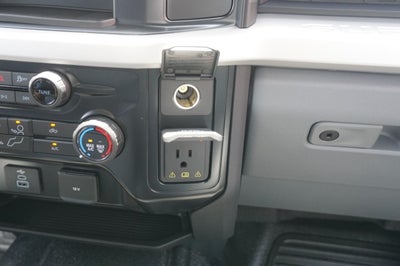 2025 Ford Super Duty F-550 DRW XL