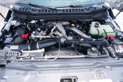 2025 Ford Super Duty F-550 DRW XL